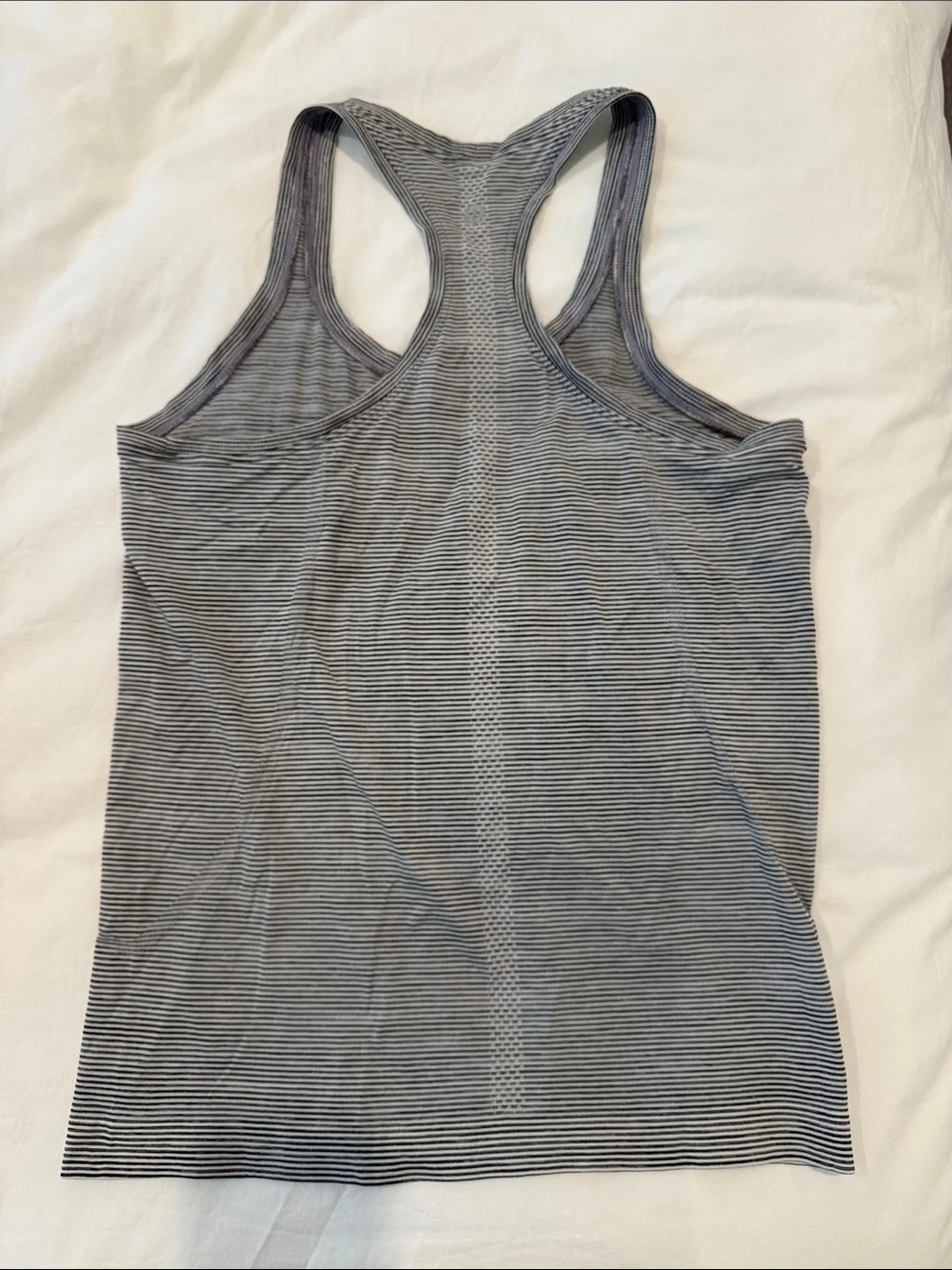 Lululemon swiftly tank size 8 black and white stripe